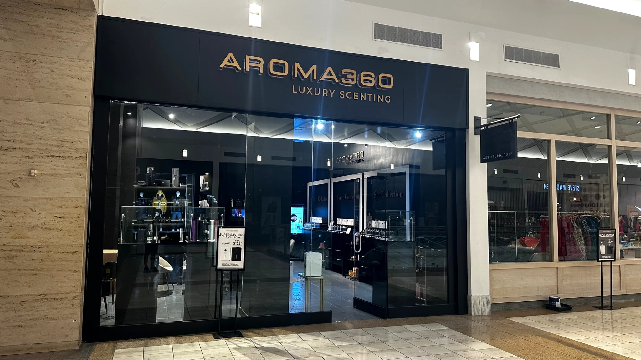 Aroma360 retail storefront with custom dimensional sign lettering